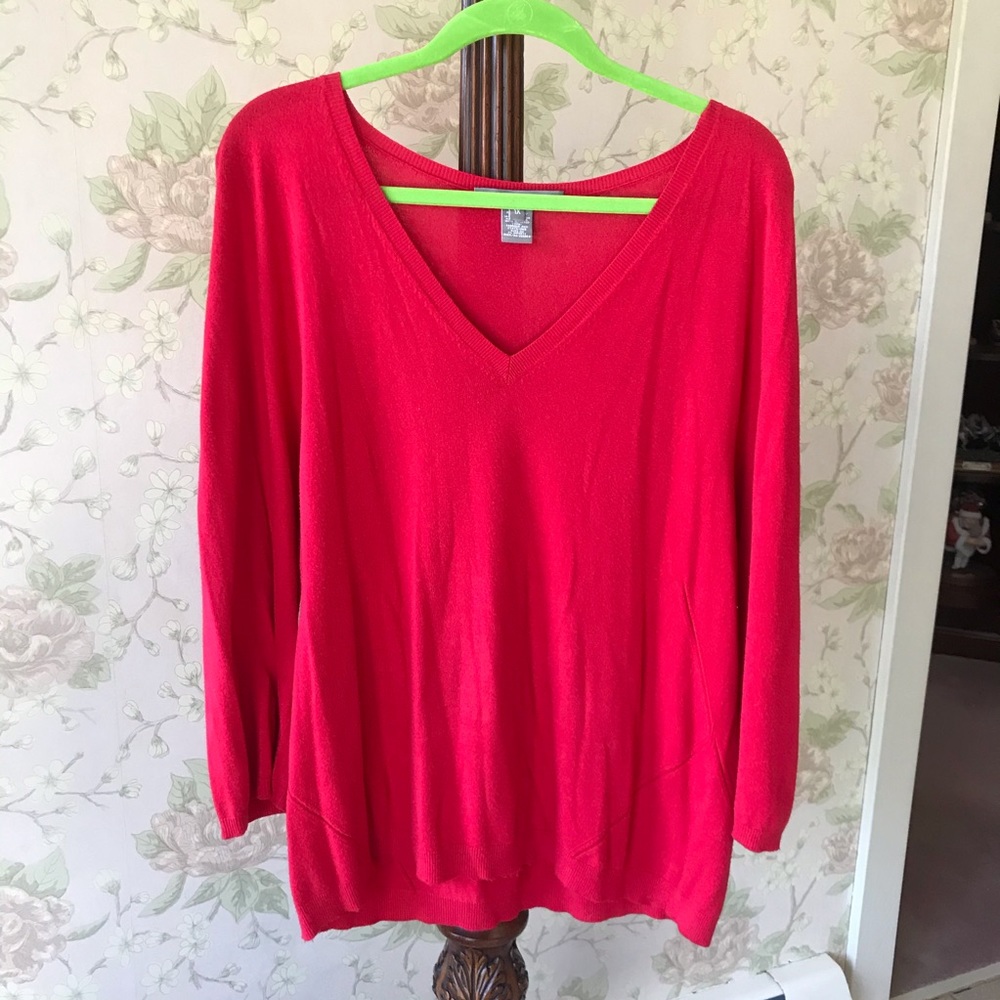 COPY - Red v-neck sweater from Ellen Tracy